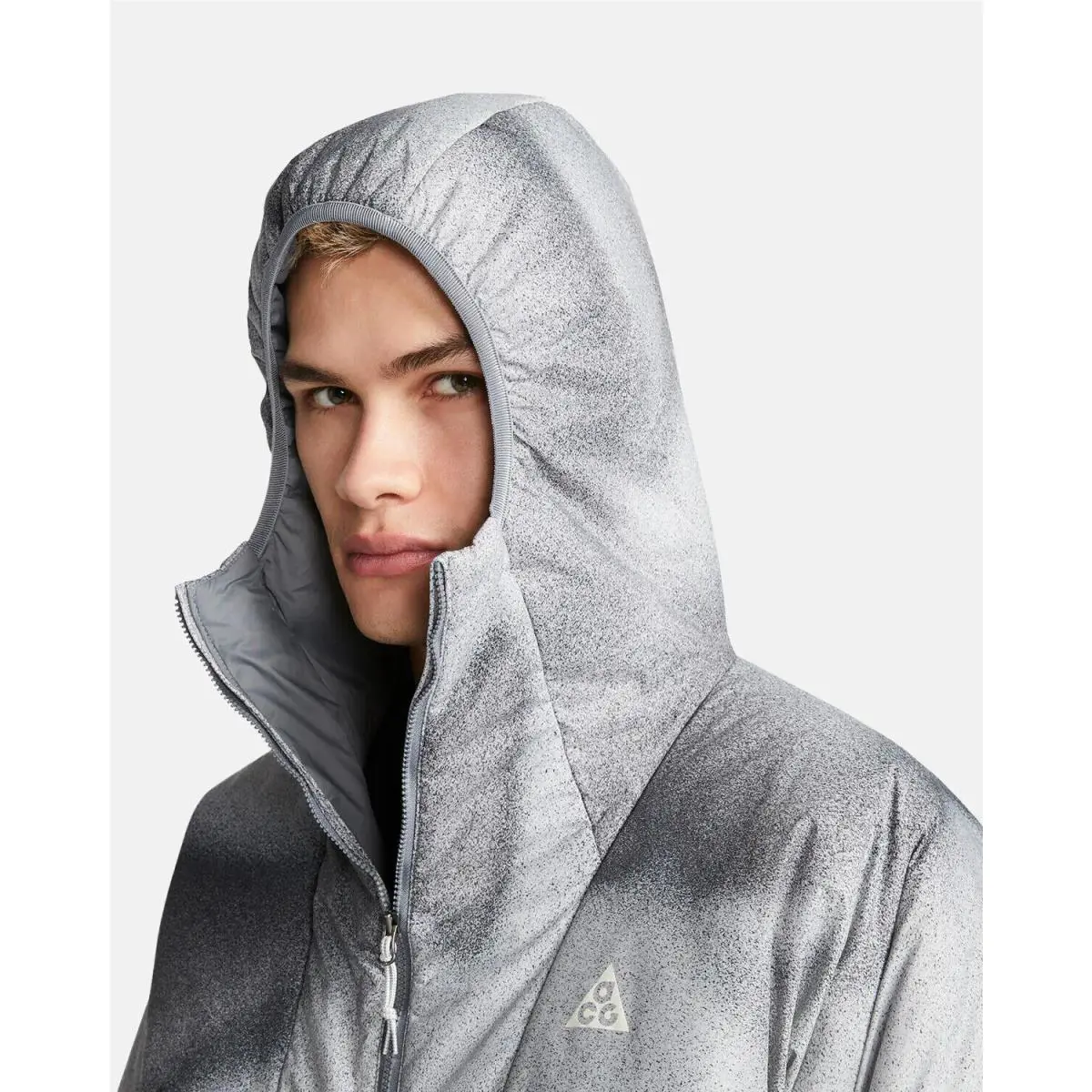 Nike clothing - Gray (UPC: 195871983856) 3