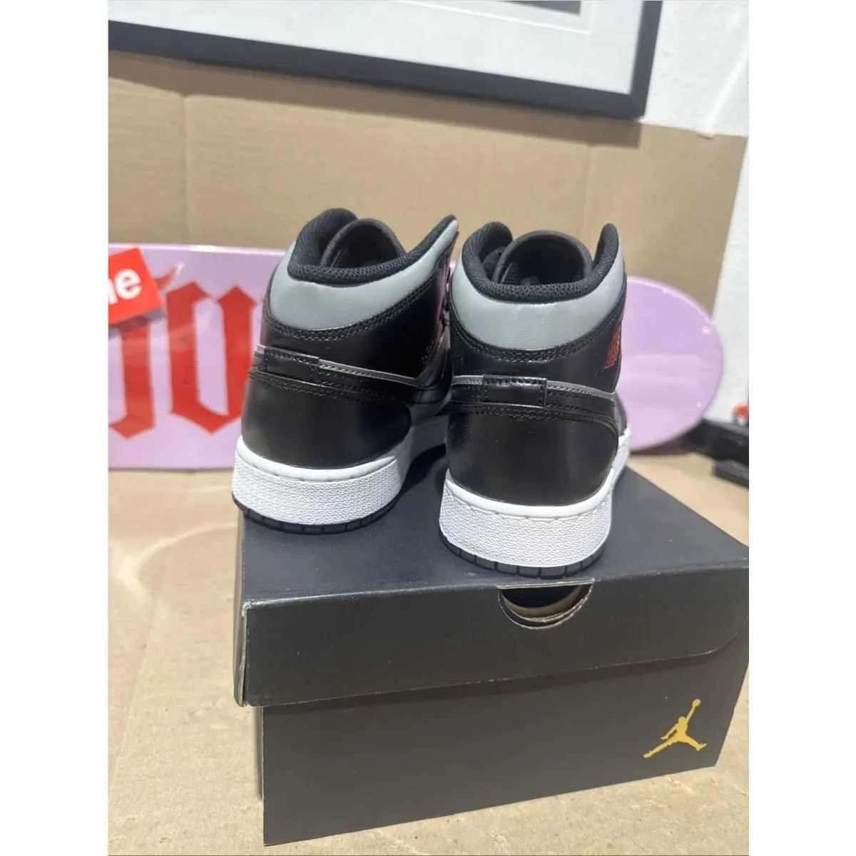 Nike shoes - Nike Air Jordan 1 Mid Gs - 554725-096 - Gray (UPC: 195243827177) 0