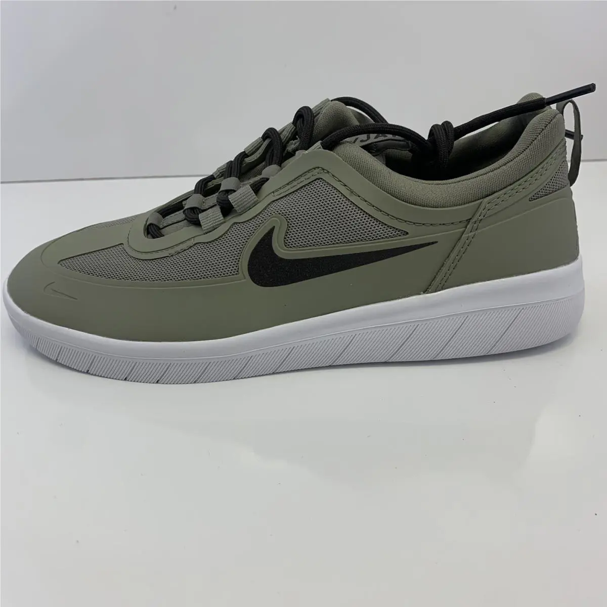 Nike shoes - Nike SB Nyjah Free 2 - BV2078 300 - Green (UPC: 0194500804036) 0