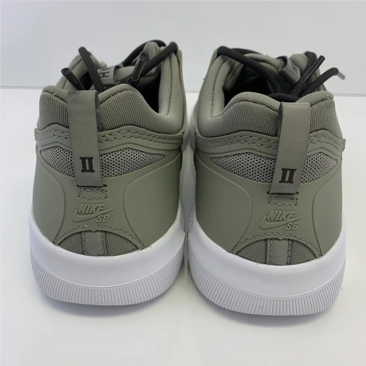 Nike shoes - Nike SB Nyjah Free 2 - BV2078 300 - Green (UPC: 0194500804036) 3