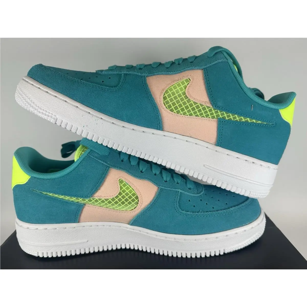 Air Force 1 `07 LV8 Oracle Aqua Ghost Green CK4383-300 Size 9.5 by Nike