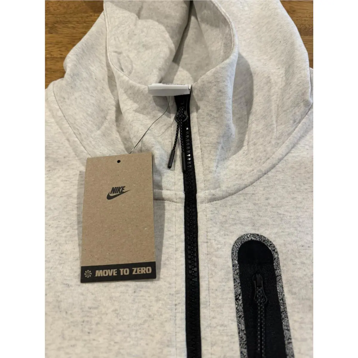 Nike clothing - DD4688 100 - Gray (UPC: 0195238959654) 1