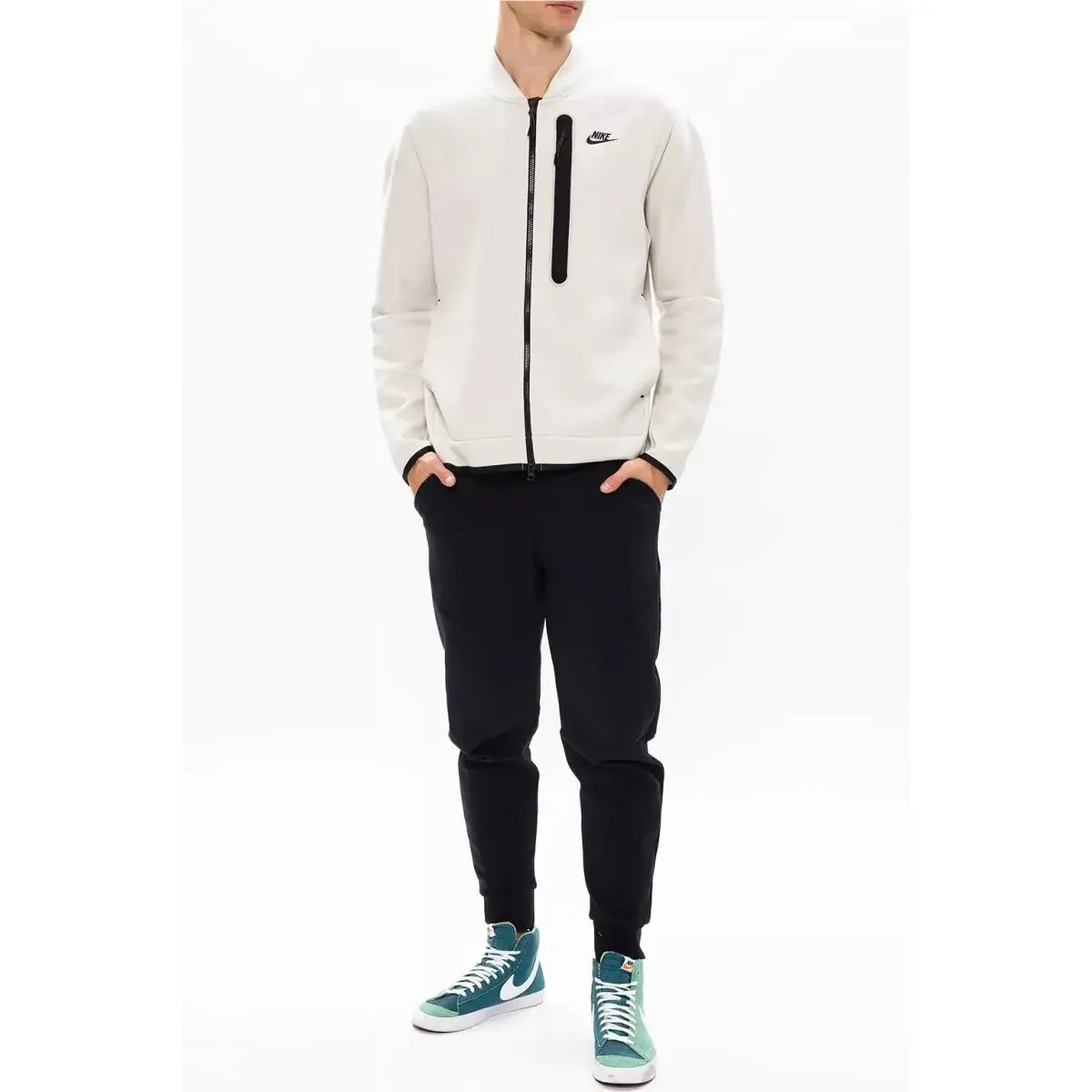 Nike clothing - White (UPC: 194494717367) 5