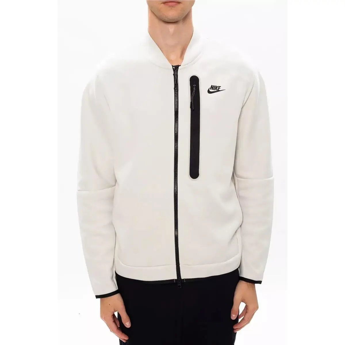 Nike clothing - White (UPC: 194494717367) 4