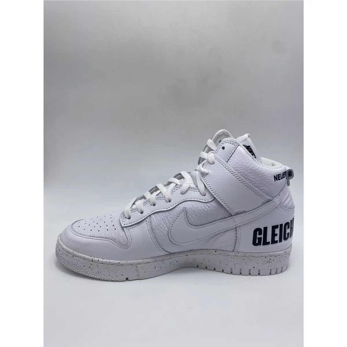 Nike shoes - DQ4121100 - DQ4121 100 - White/Black (UPC: 195244898008) 1