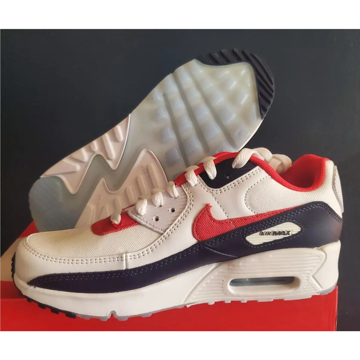 Nike shoes - White/Chili Red/Midnight Navy (UPC: 194958229214) 0