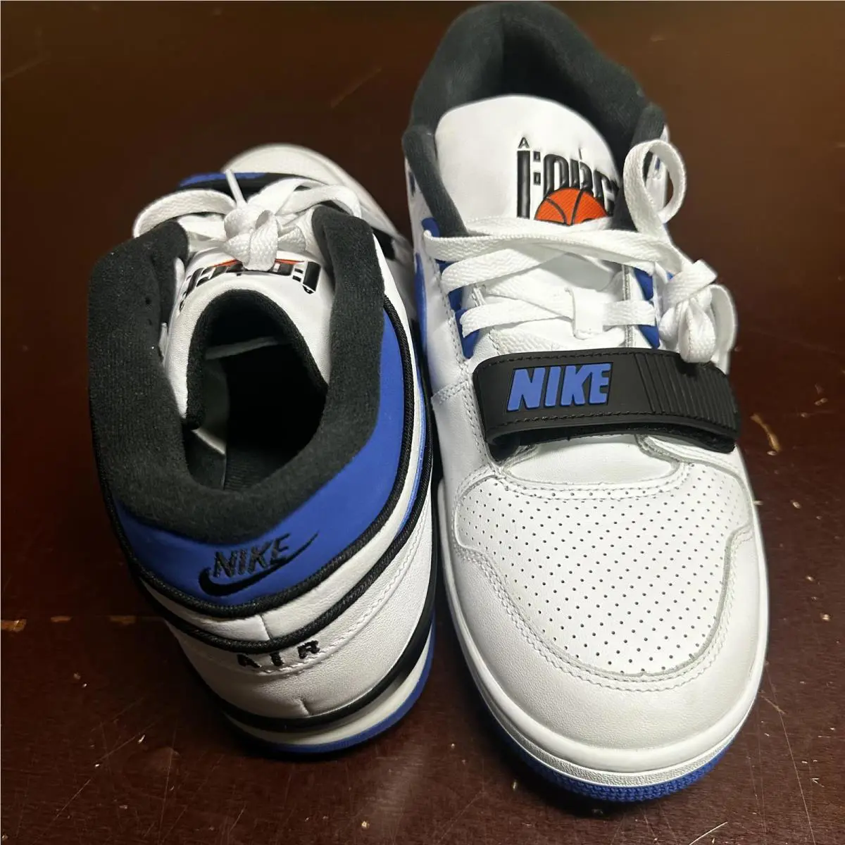 Nike shoes - White 1