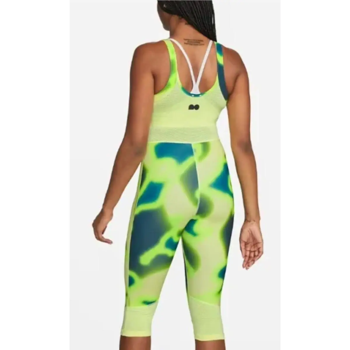 Nike clothing - Multicolor (UPC: 0195868160628) 3
