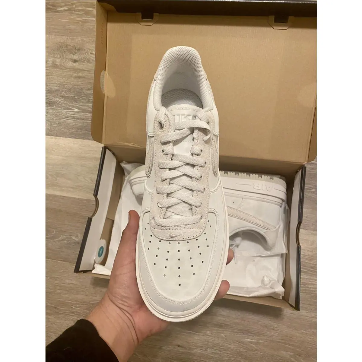 Nike shoes - Nike Air Force 1 Luxe - DD9605-100 - Summit White-Bone-White (UPC: 195243691204) 4
