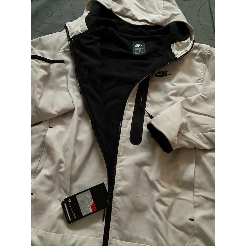 Nike clothing - BEIGE + BLACK (UPC: 193151961310) 2