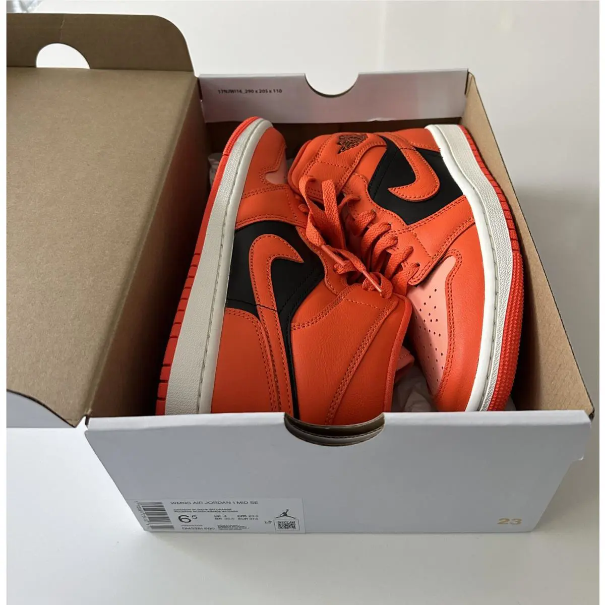 Nike shoes - Nike Air Jordan 1 - Air - DM3381600 - Orange 0