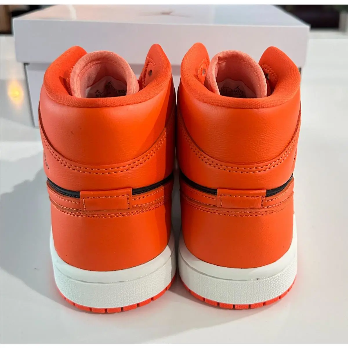 Nike shoes - Nike Air Jordan 1 - Air - DM3381600 - Orange 3