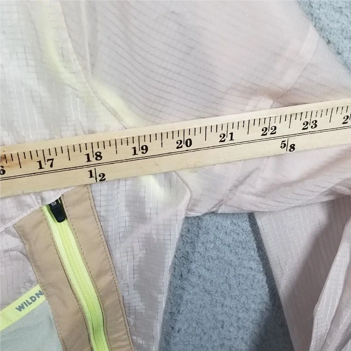 Nike clothing - Nike Repel Wild Run Windrunner - DD5391292 - Beige, Salmon, Neon 6