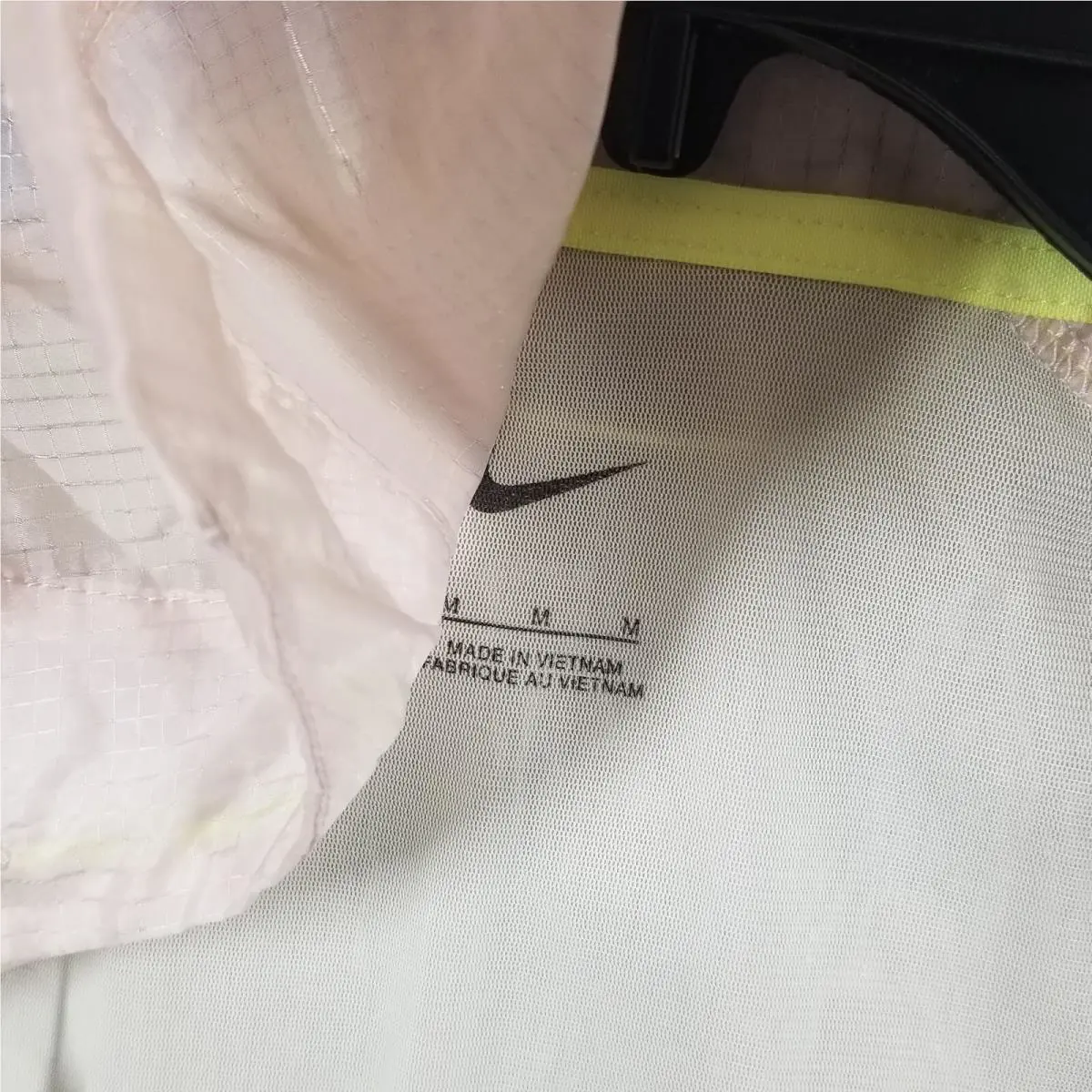 Nike clothing - Nike Repel Wild Run Windrunner - DD5391292 - Beige, Salmon, Neon 7