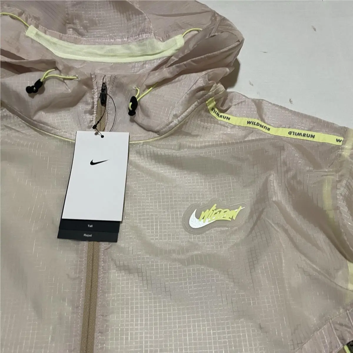Nike clothing - Nike Repel Wild Run Windrunner - DD5391292 - Beige, Salmon, Neon 0