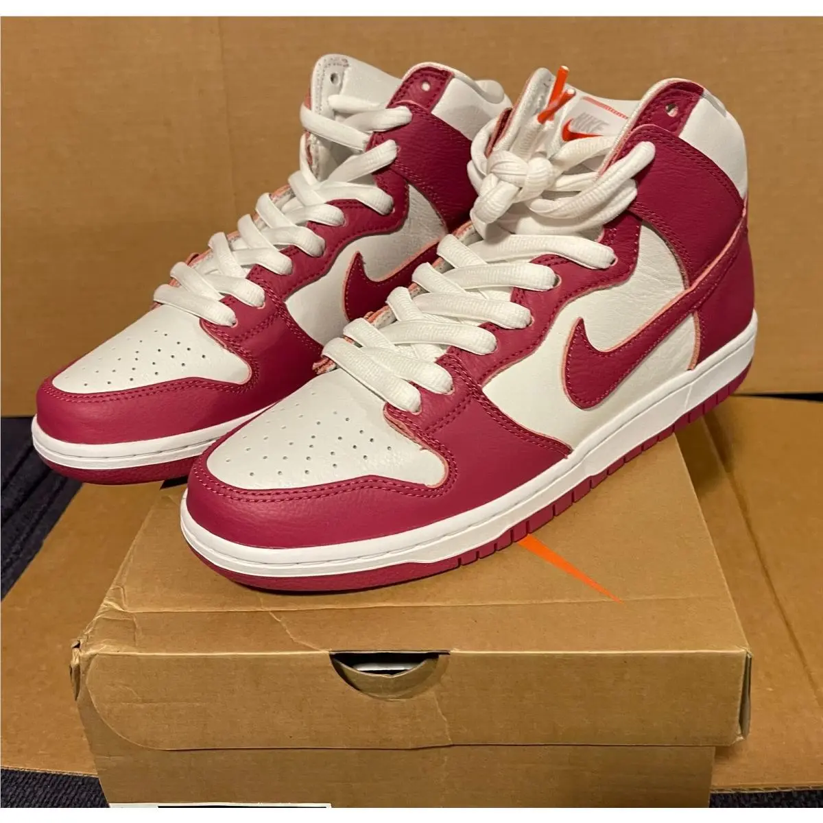 Nike shoes - Nike Dunk High - Dunk High - DQ4485-600 - Sweet Beet 0