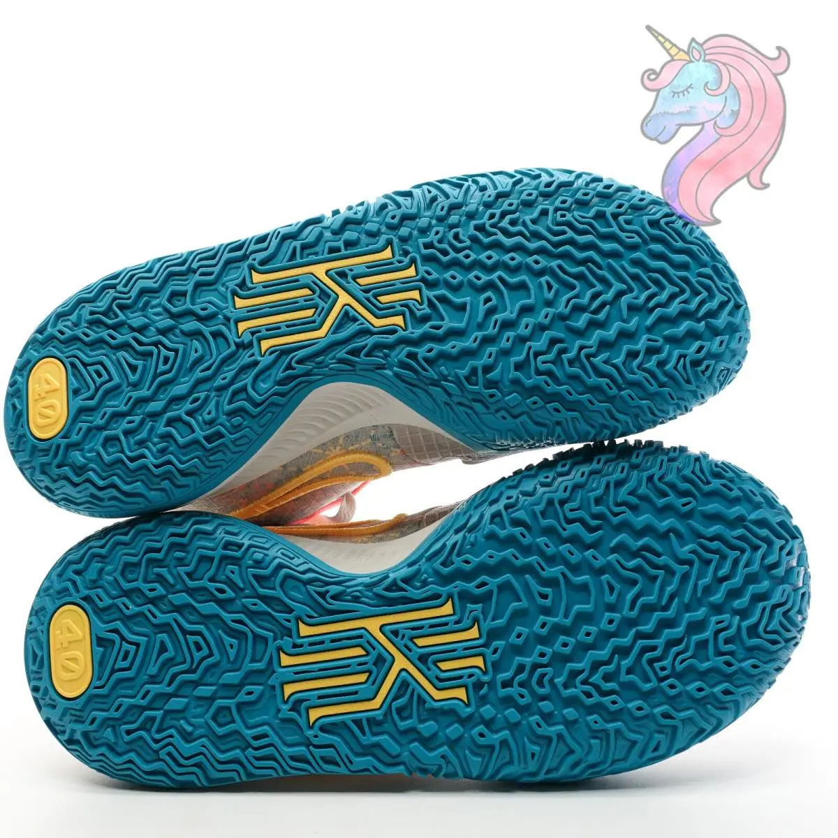 Nike shoes - Nike Kyrie 4 - Kyrie - CW3985005 - Beige 17