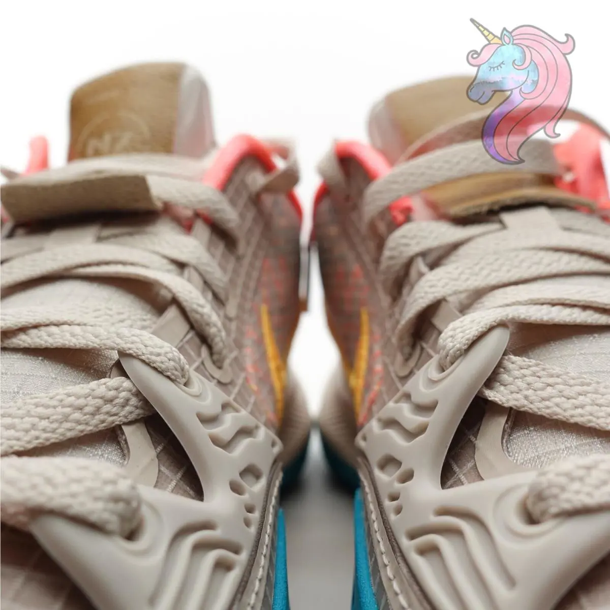 Nike shoes - Nike Kyrie 4 - Kyrie - CW3985005 - Beige 7
