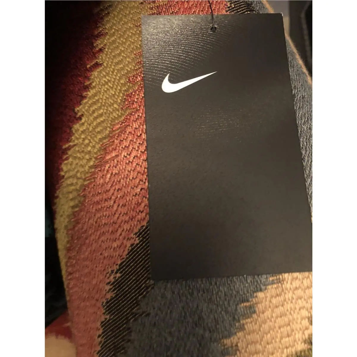 Nike clothing - Green (UPC: 0193153650816) 5