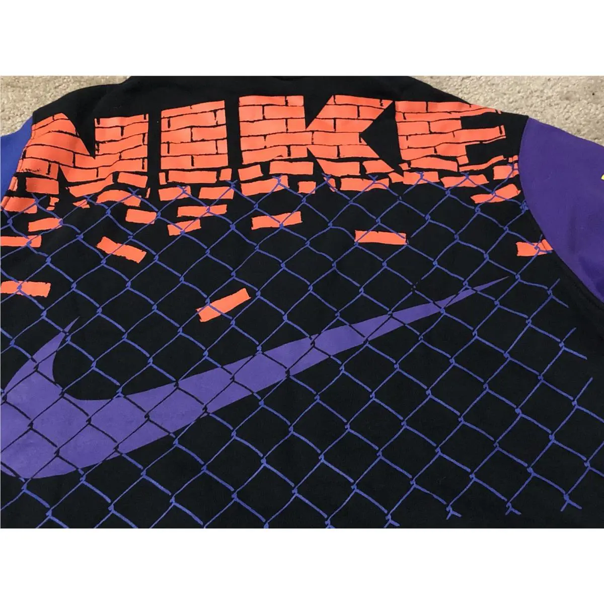 Nike clothing - Black (UPC: 0885179581808) 9