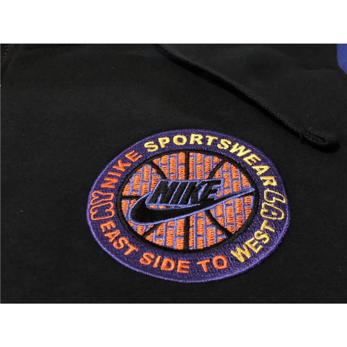 Nike clothing - Black (UPC: 0885179581808) 0