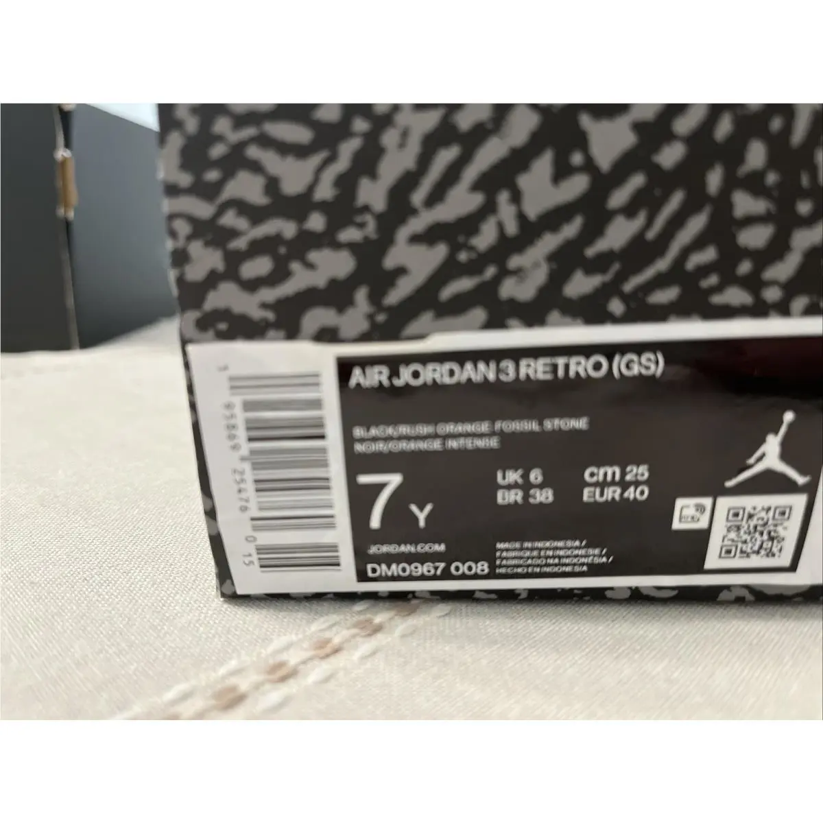 Nike shoes - Air Jordan 3 Retro GS - DM0967 008 - Black Rush Orange Fossil Stone 11