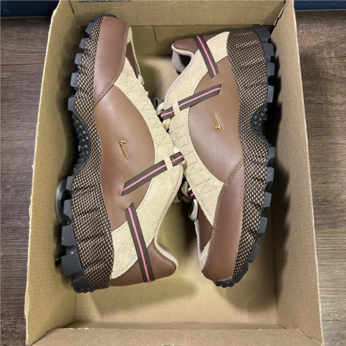 Nike shoes - Nike Air Humara - Air Humara - DR0420-200 - Jacquemus Brown (UPC: 196149970387) 1