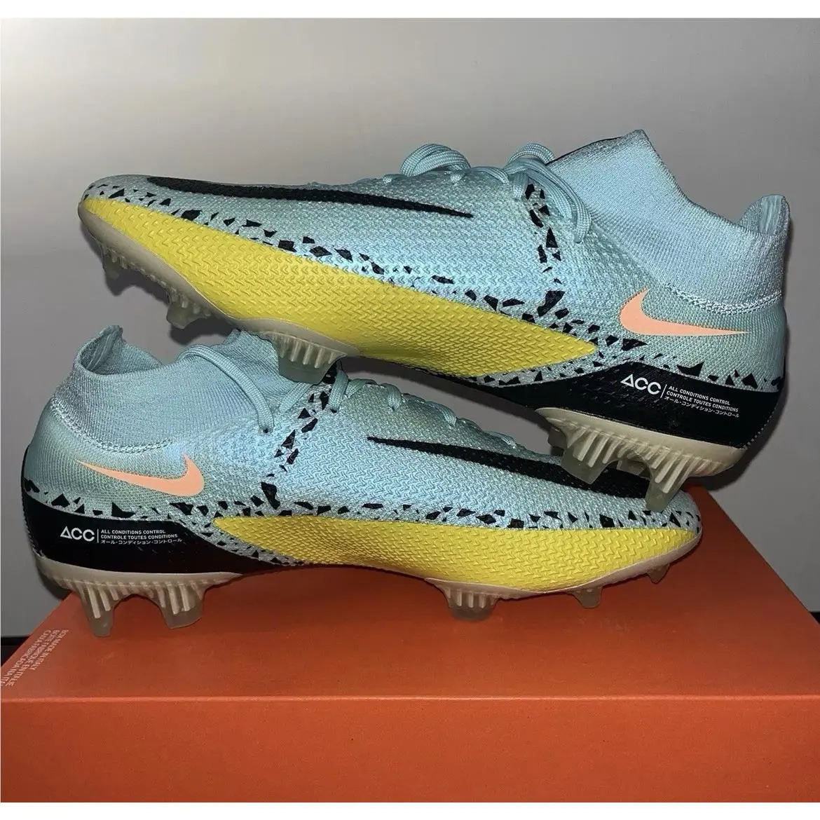 Nike shoes - Phantom GT2 DF Elite FG - CZ9889-408 - Glacier Ice / Yellow Strike / Sunset Glow / Black 0
