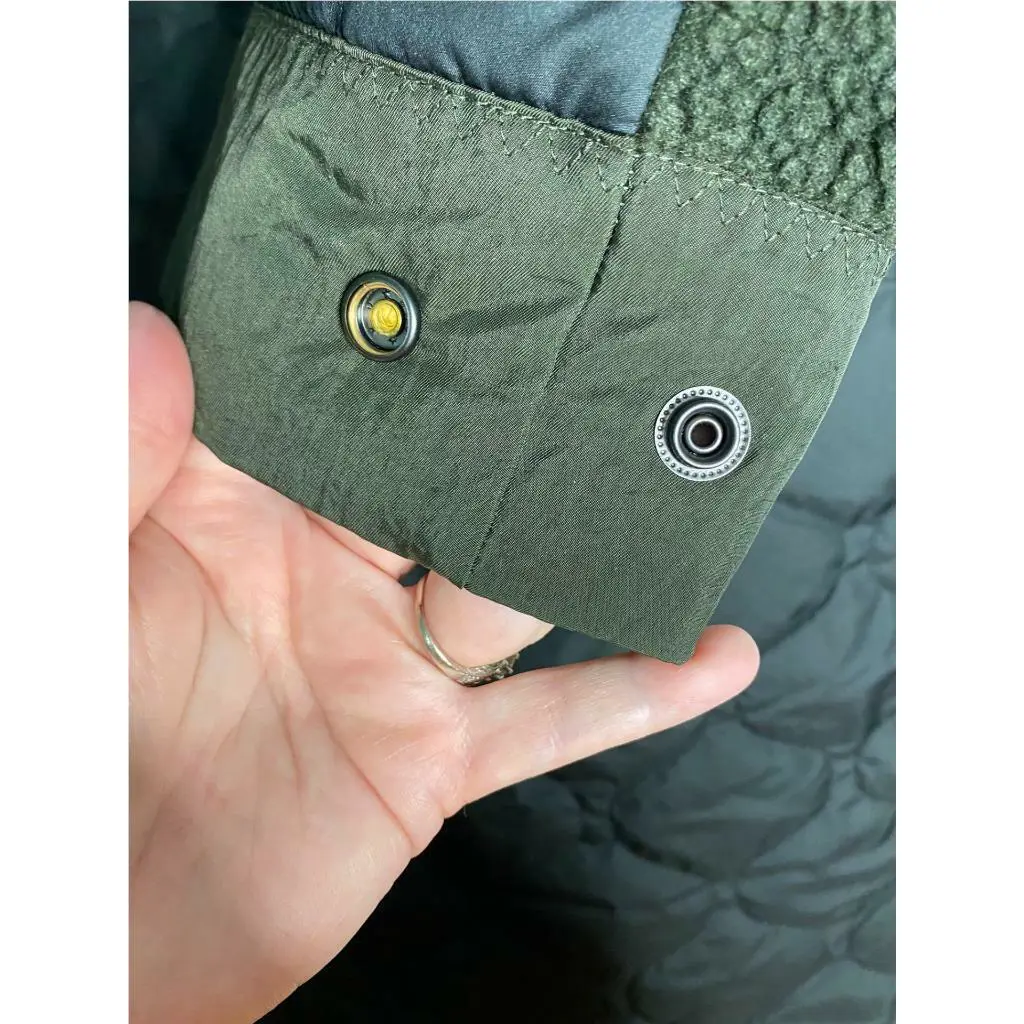 Nike clothing - Black & Sequoia (UPC: 193146279659) 7