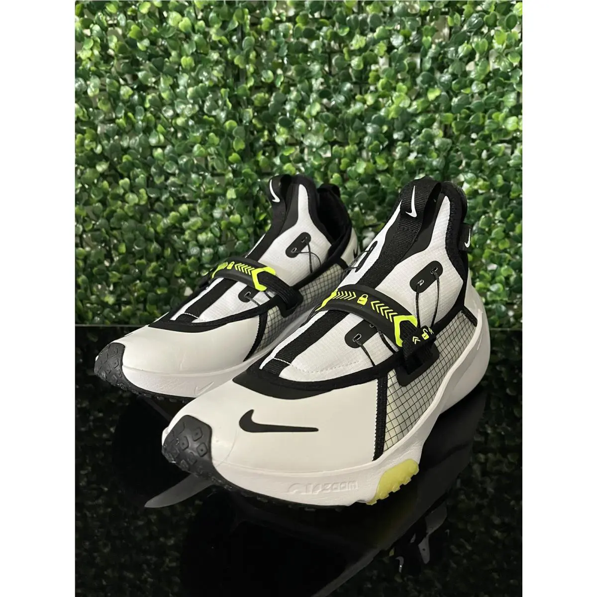 Nike shoes - Nike Air Zoom Traverse - Air Zoom Traverse - White (UPC: 0194495083584) 1