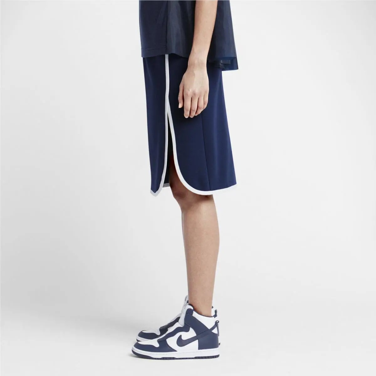 Nike clothing - Blue (UPC: 888410999974) 3