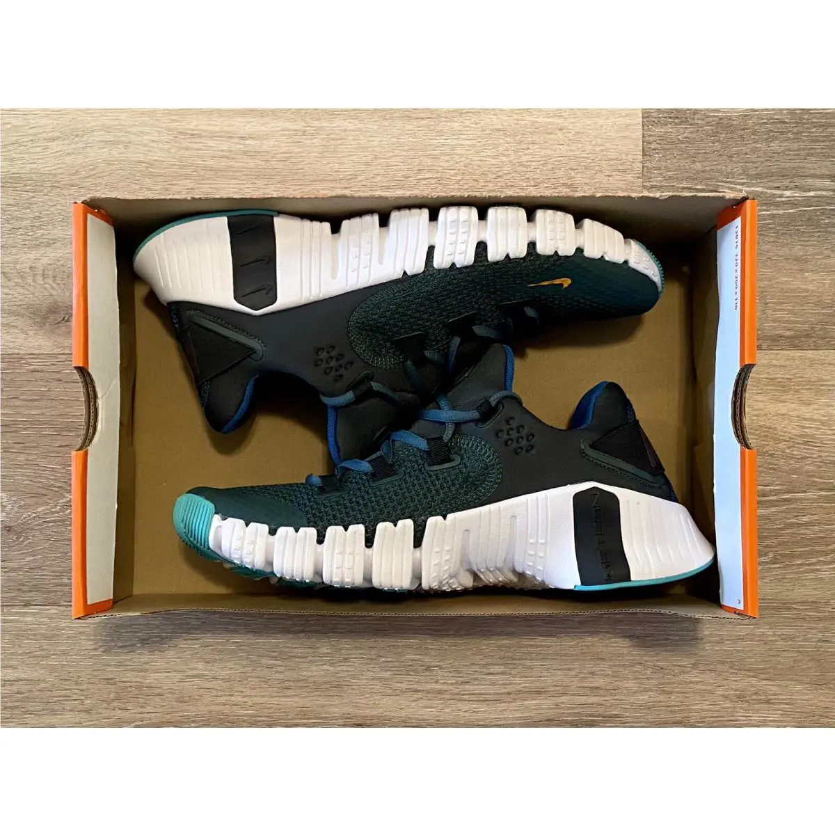 Nike shoes - Nike Free Metcon 4 - Free Metcon - CT3886-790 - Pine Green-Kumquat-Black (UPC: 195866380783) 5