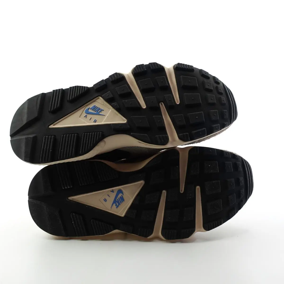 Nike shoes - Nike Air Huarache - Air Huarache - DO7261-087 - Moon Fossil 7