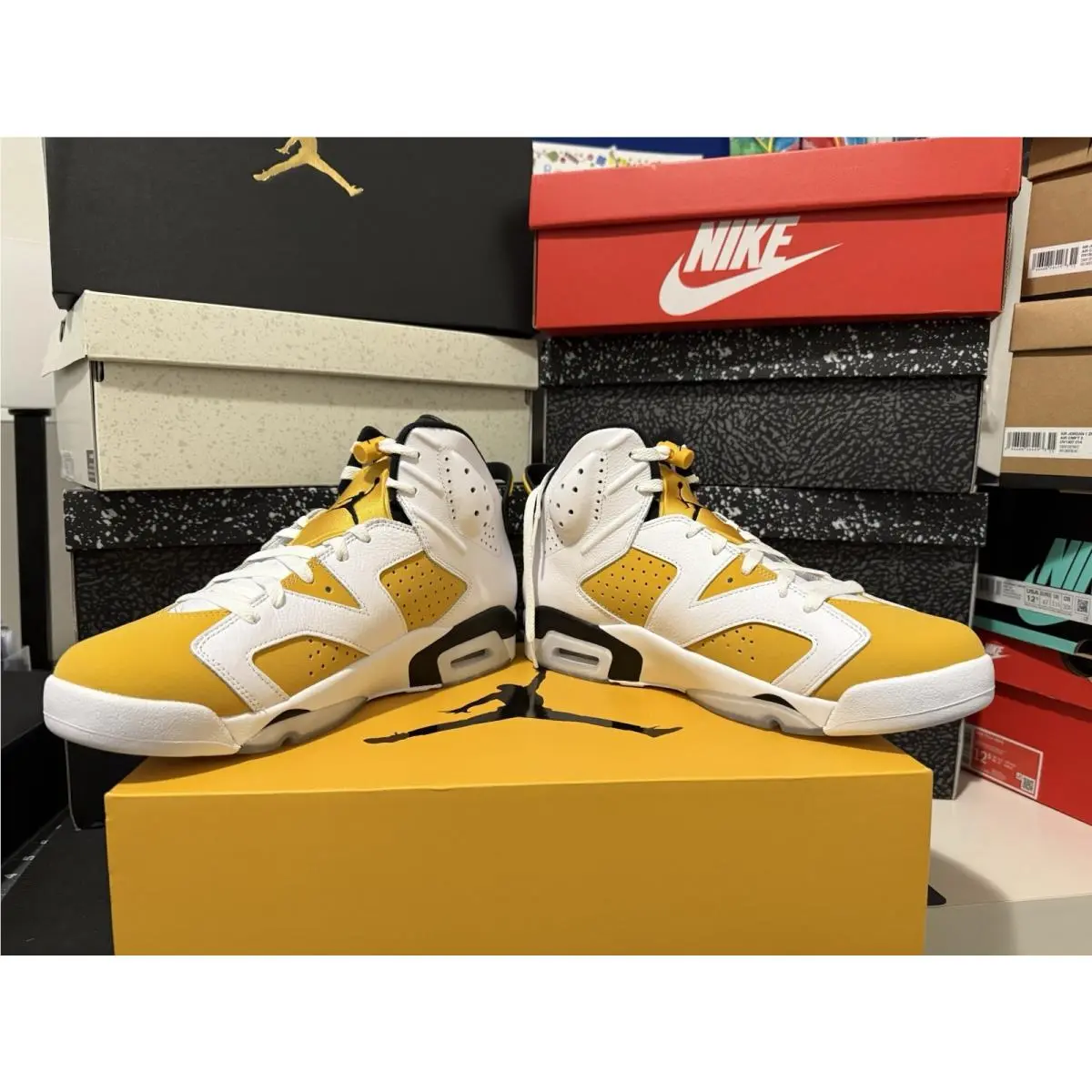 Nike shoes - Air Jordan 6 Retro - Air Retro - CT8529-170 - Yellow, Manufacturer: White/Yellow Ochre/Black 0