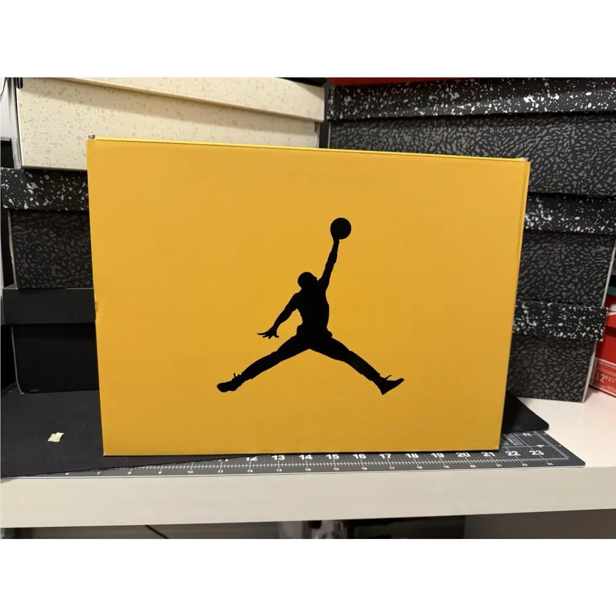 Nike shoes - Air Jordan 6 Retro - Air Retro - CT8529-170 - Yellow, Manufacturer: White/Yellow Ochre/Black 3