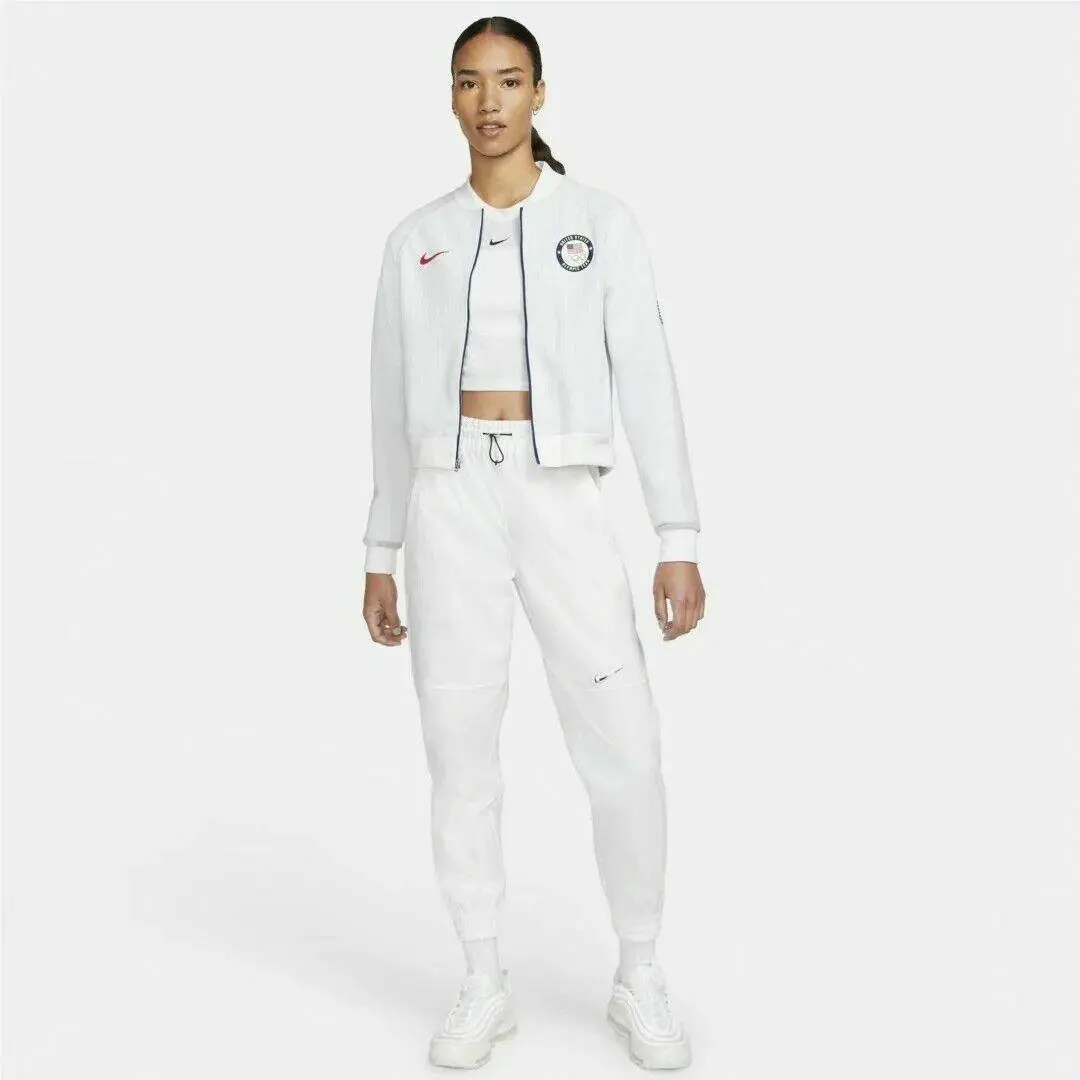 Nike clothing - White (UPC: 193656409058) 0
