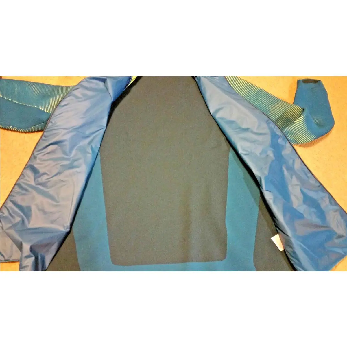 Nike clothing - Green/Turquoise 3