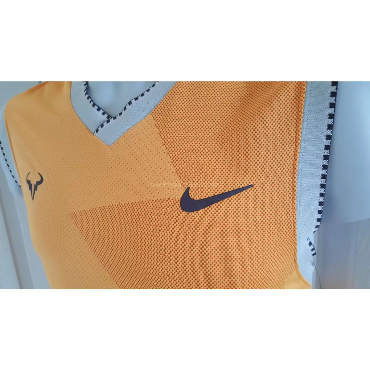 Nike clothing - Nike Court Rafael Nadal AeroReact - BV1099686 - Yellow (UPC: 885178749247) 18