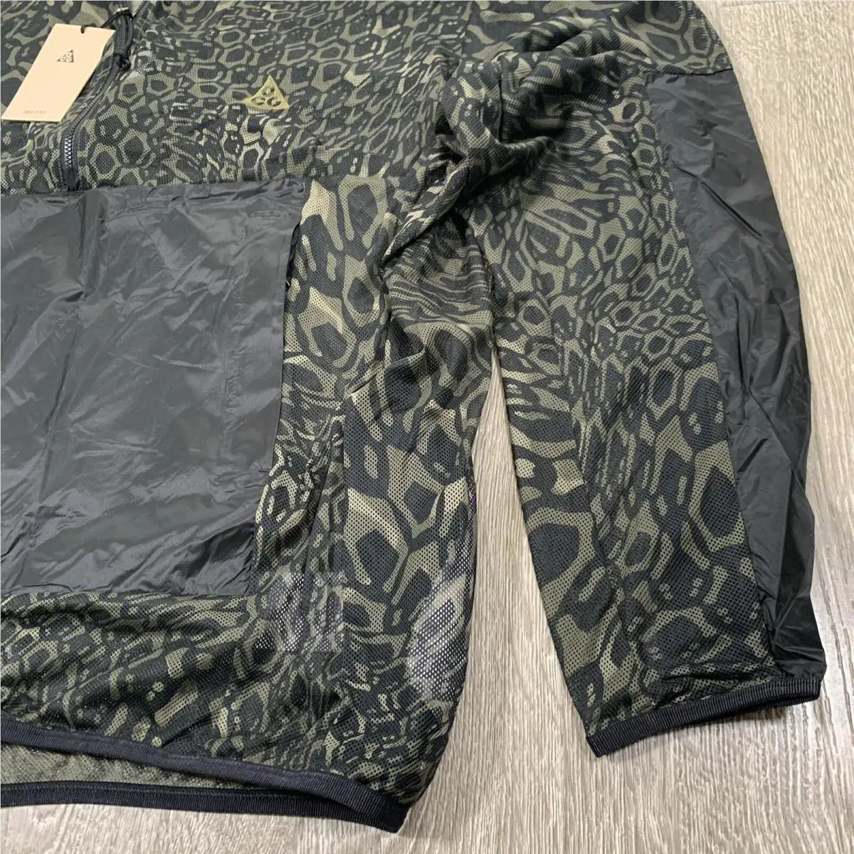 Nike clothing - NIKE ACG Happy Arachnid - ACG Happy Arachnid - DB4089355 - Black 0