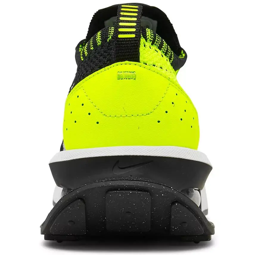 Nike shoes - 700 volt / white / sequoia / black (UPC: 196604352666) 3
