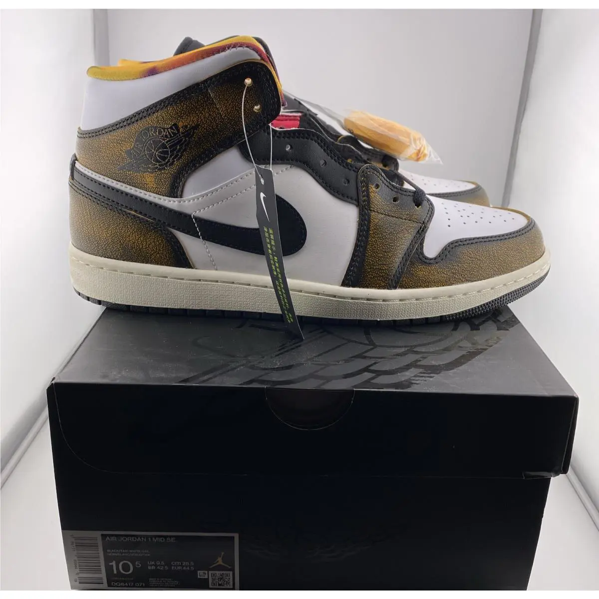Nike shoes - Nike Air Jordan 1 - Air - DQ8417-071 - Multicolor (UPC: 0196151900440) 0