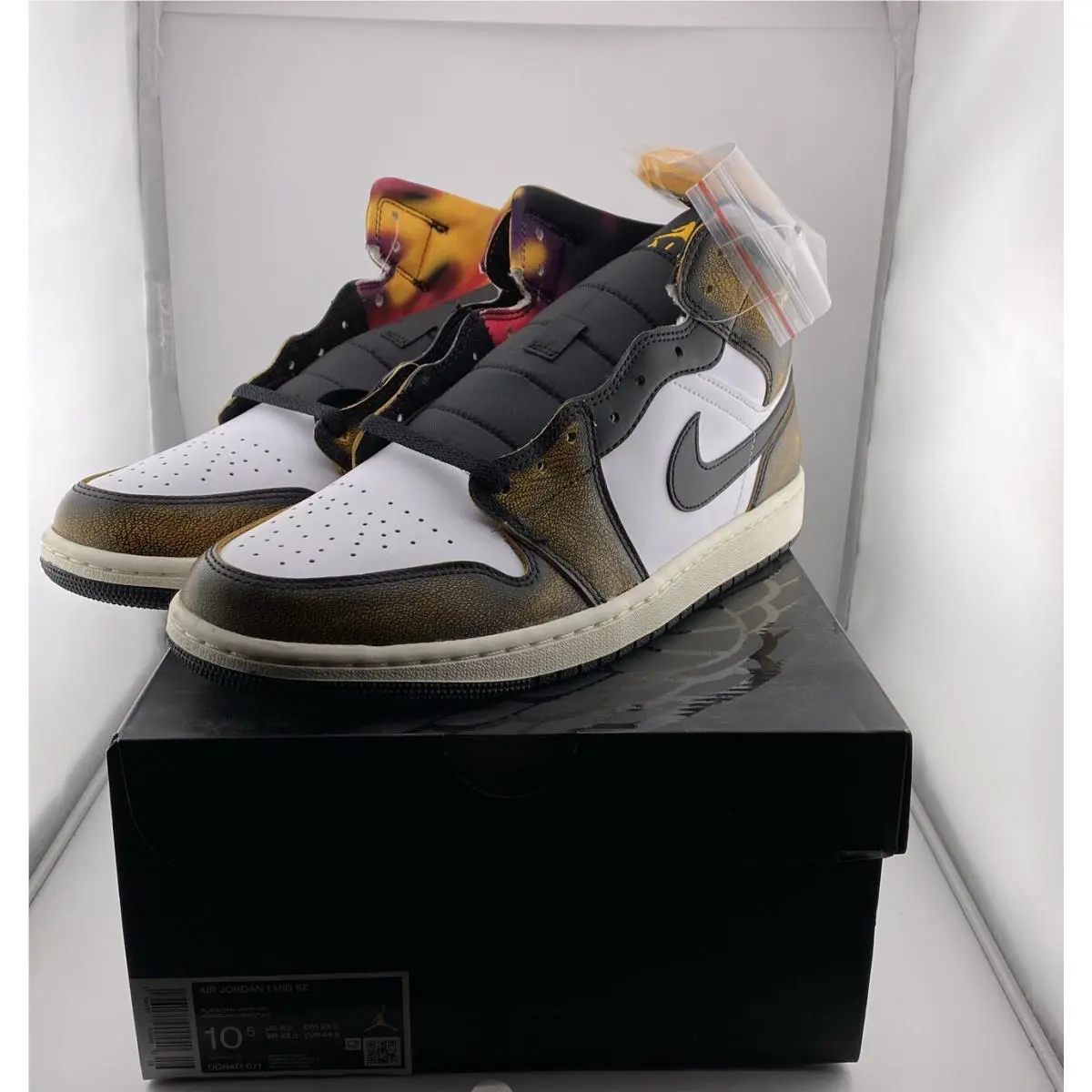 Nike shoes - Nike Air Jordan 1 - Air - DQ8417-071 - Multicolor (UPC: 0196151900440) 3