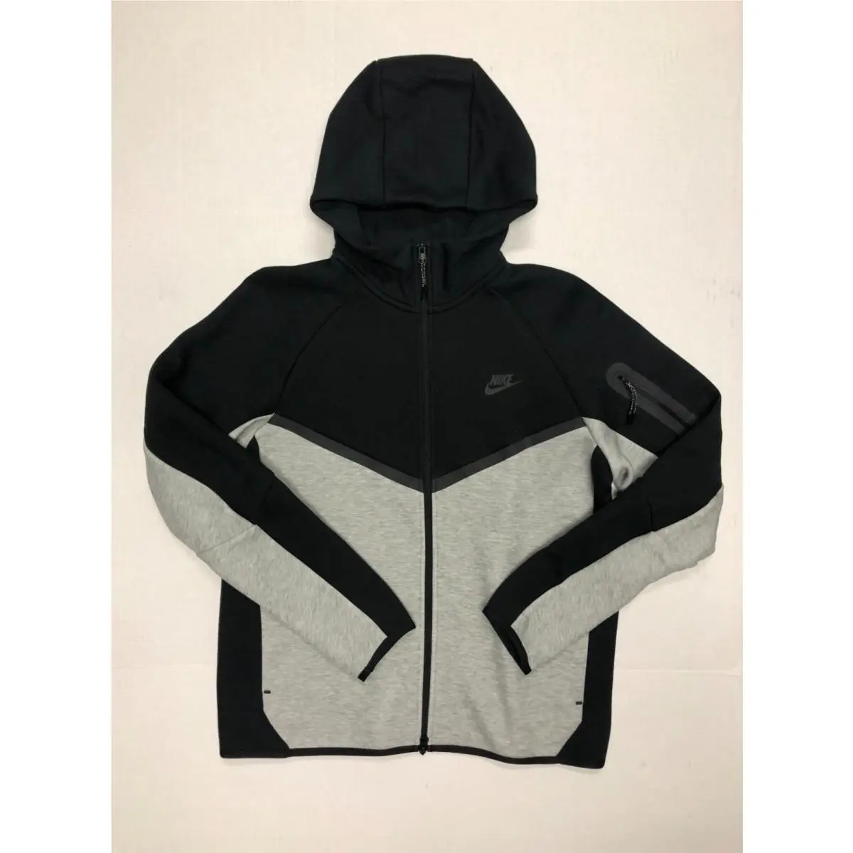 Nike Tech Fleece Windrunner Black Grey HV0949-011 Size Large