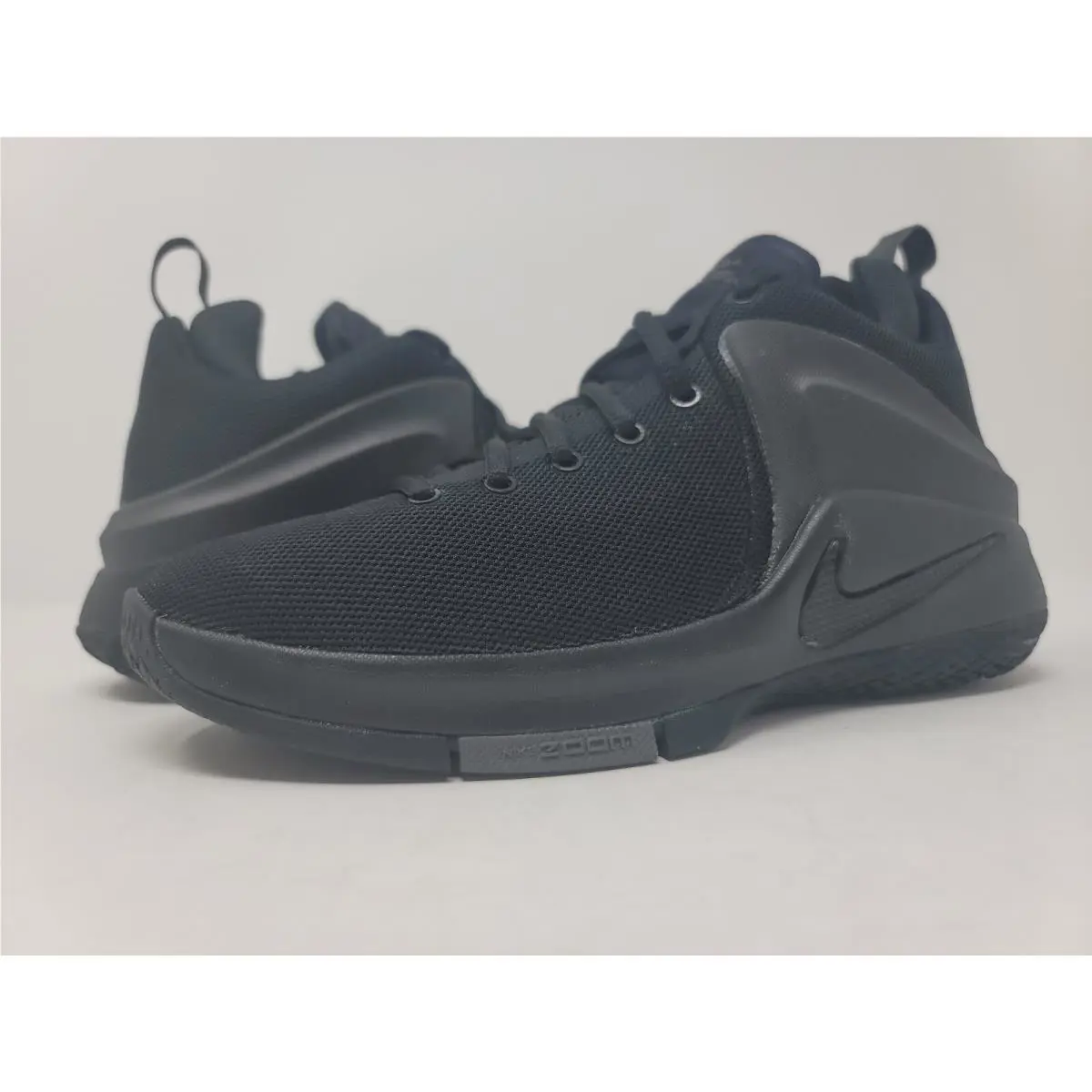 Nike shoes - Nike LeBron Witness - LeBron Witness - 860272 001 - Black (UPC: 823233692268) 1