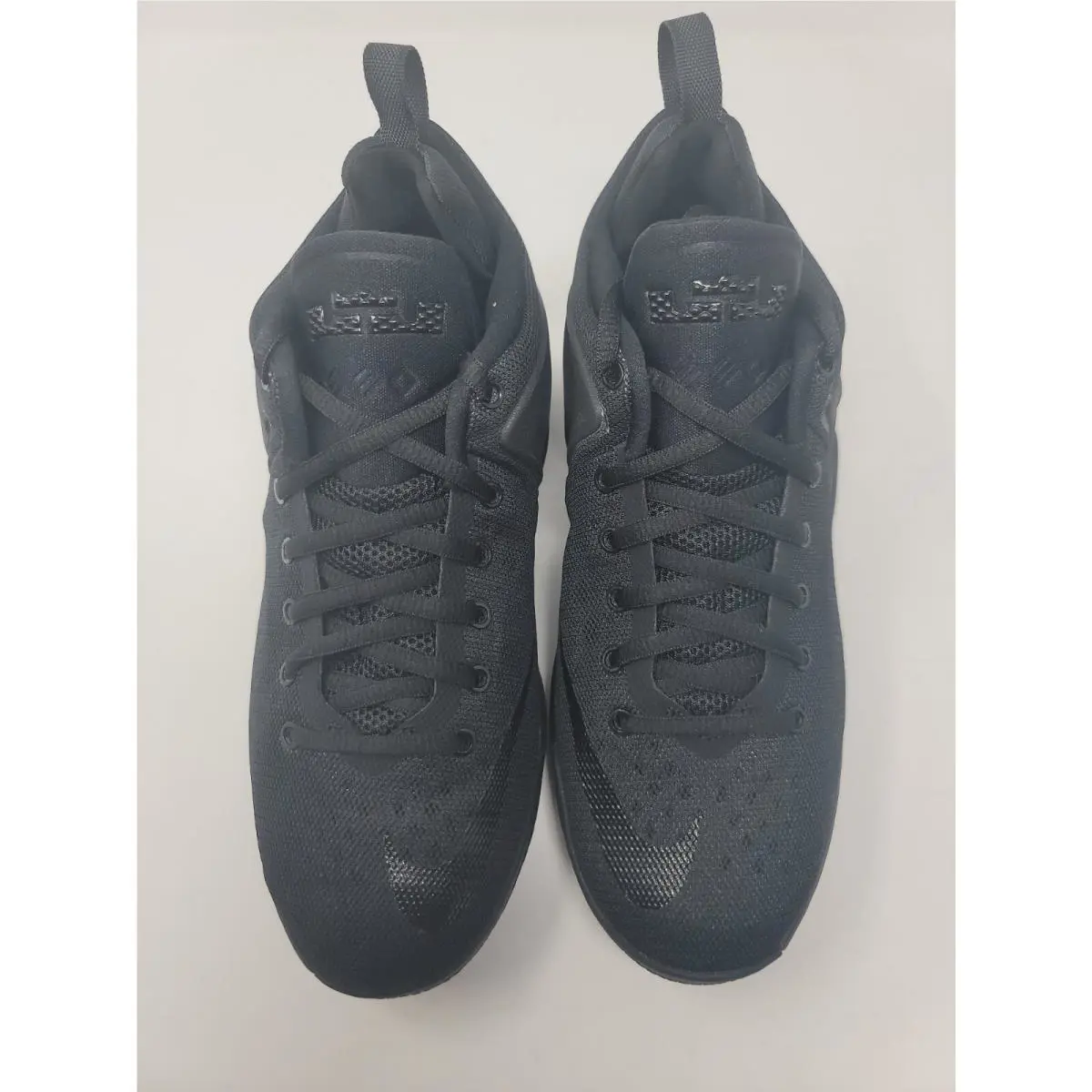 Nike shoes - Nike LeBron Witness - LeBron Witness - 860272 001 - Black (UPC: 823233692268) 2