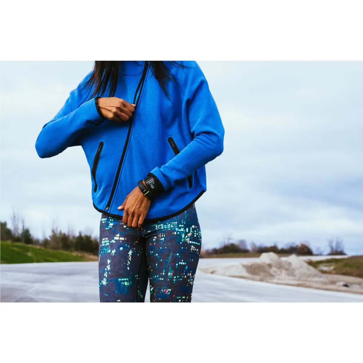 Nike clothing - Blue (UPC: 883212236616) 1