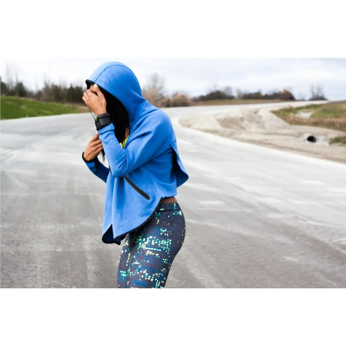 Nike clothing - Blue (UPC: 883212236616) 2