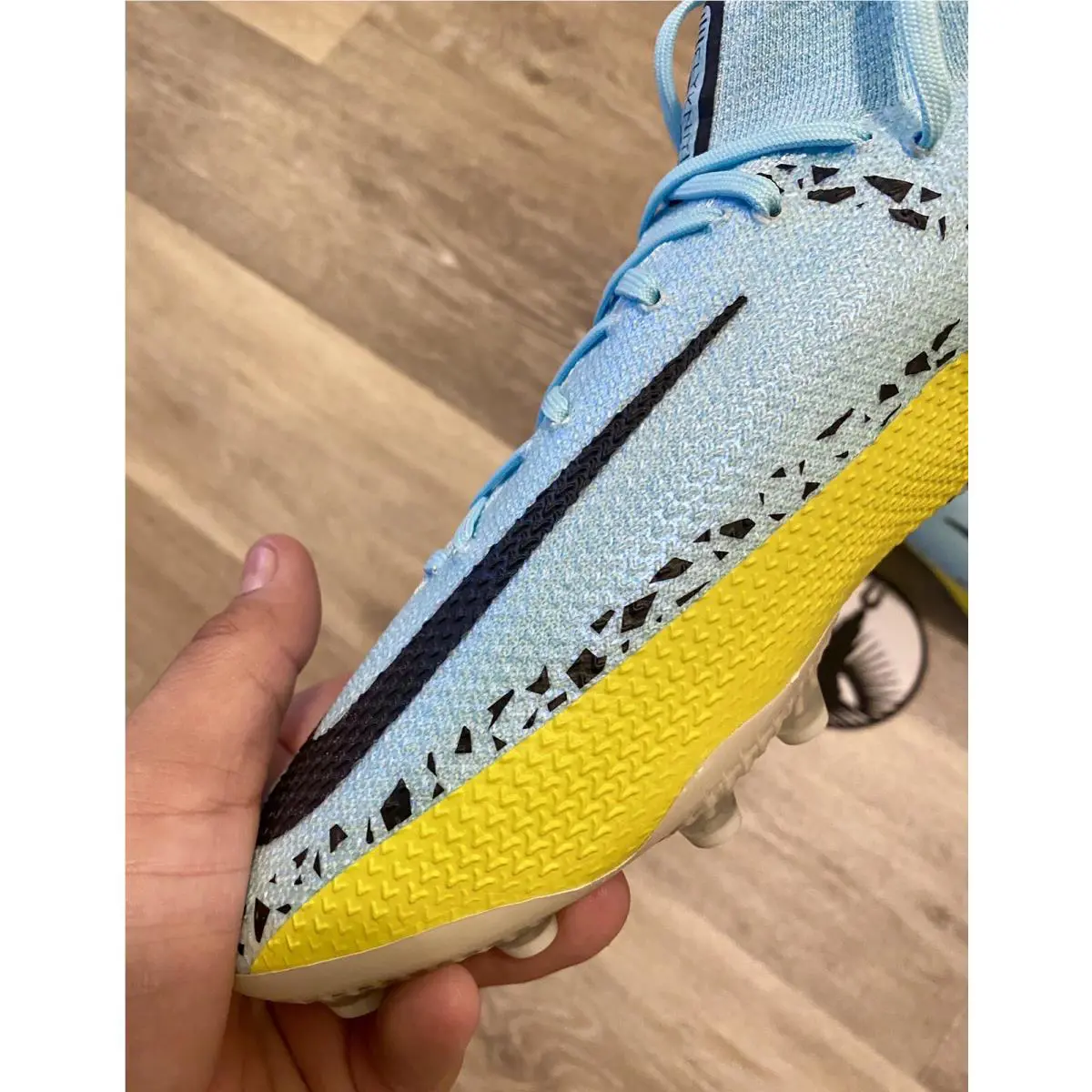 Nike shoes - Nike Phantom GT2 Elite DF AG-PRO - DC0749-408 - Glacier Ice/Yellow Strike/Sunset Glow/Black (UPC: 196149091938) 2