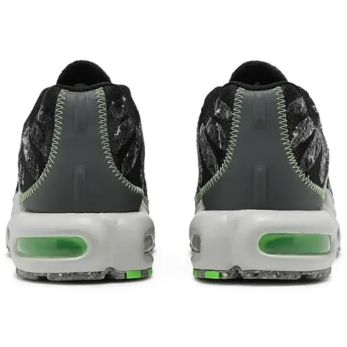 Nike shoes - Nike Air Max Plus Essential - DA9326-001 - Black 2