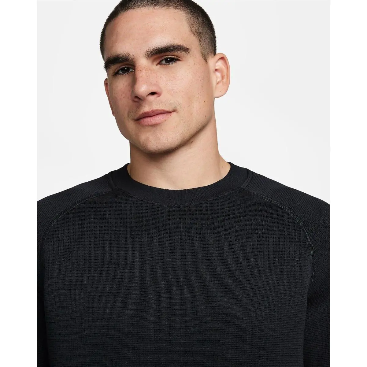 Nike clothing - Black (UPC: 196976009168) 1
